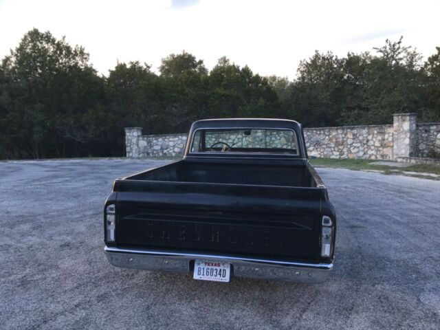 Chevrolet C-10 1968 image number 15