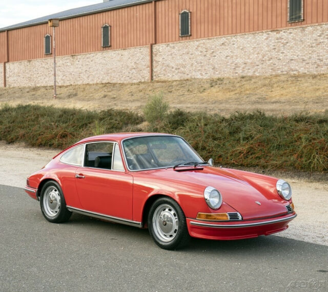 Porsche 911 1969 image number 30