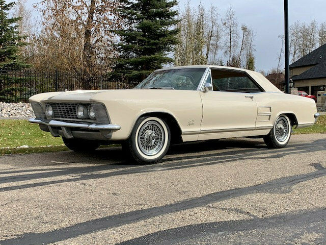 Buick Riviera 1964 image number 15