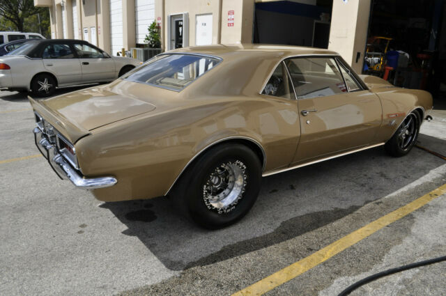 Chevrolet Camaro 1967 image number 2