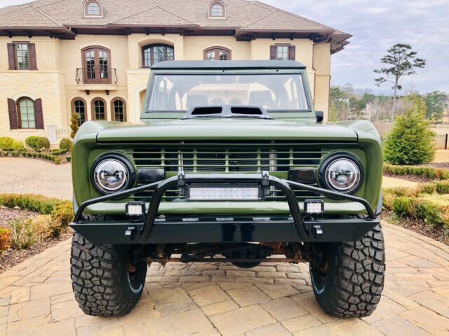 Ford Bronco 1976 image number 0