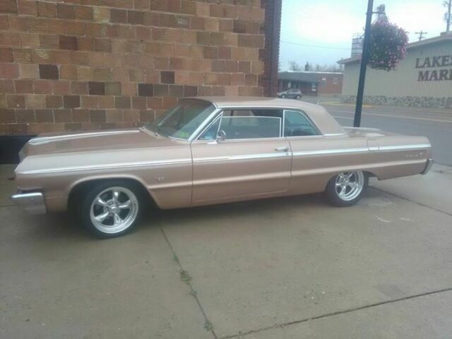 Chevrolet Impala 1964 image number 1