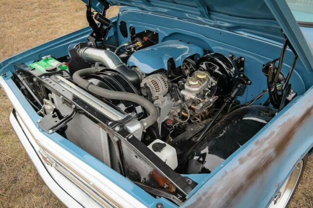 Chevrolet C-10 1968 image number 14