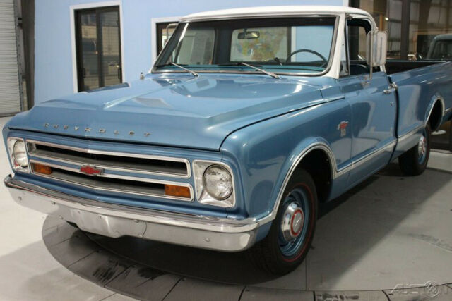 Chevrolet C10 1967 image number 32