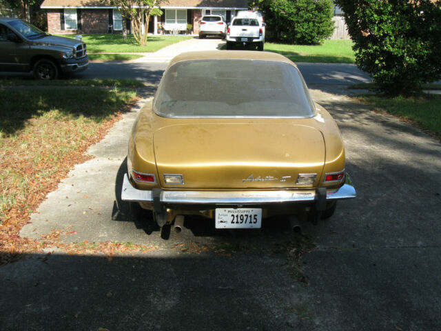 Studebaker Avanti 1974 image number 21