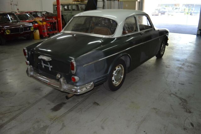 Volvo 122S 1966 image number 10