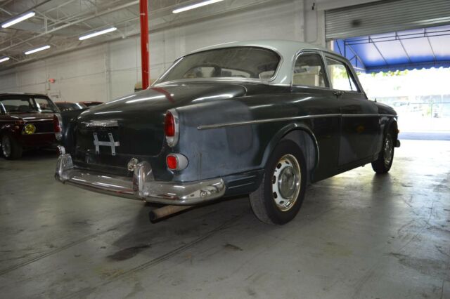 Volvo 122S 1966 image number 11