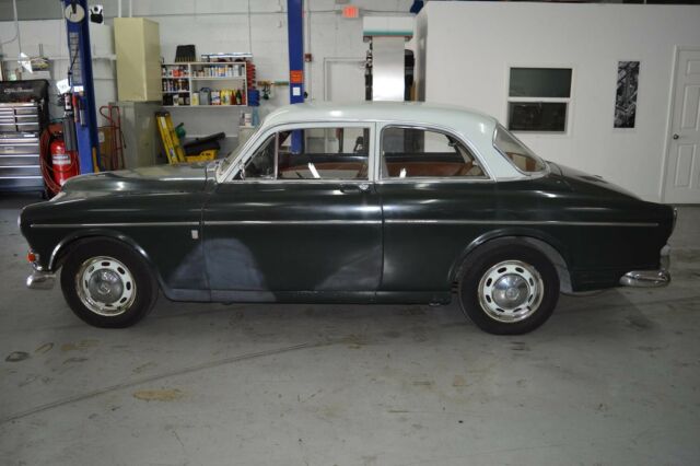 Volvo 122S 1966 image number 28