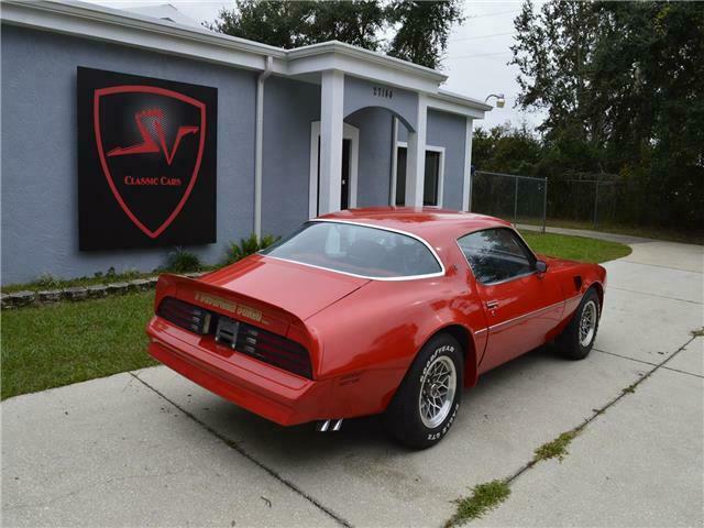 Pontiac Firebird Trans-Am 1978 image number 3