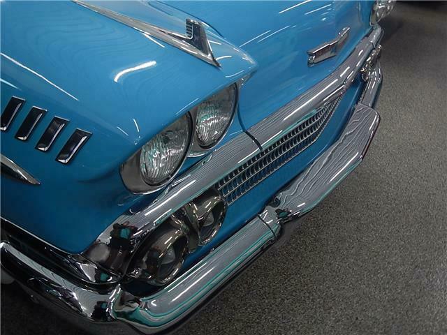 Chevrolet Impala 1958 image number 2