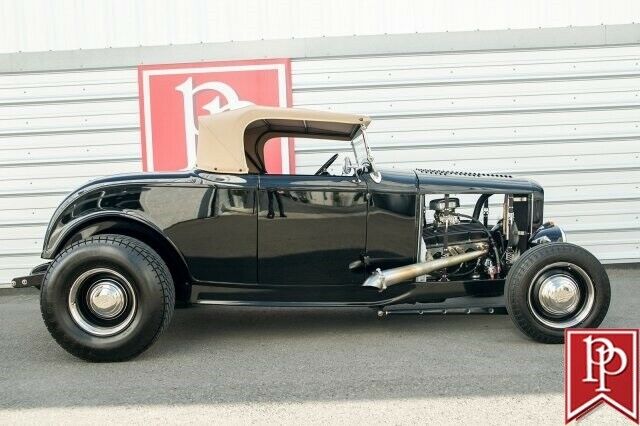 Ford Roadster 1932 image number 14