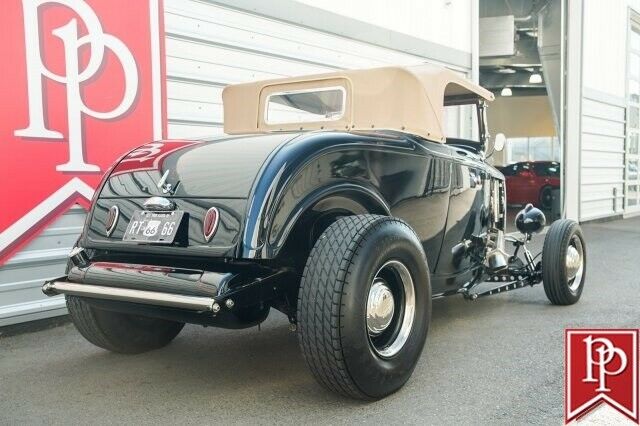 Ford Roadster 1932 image number 15