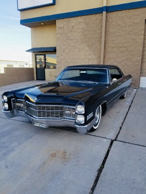 Cadillac DeVille 1966 image number 0