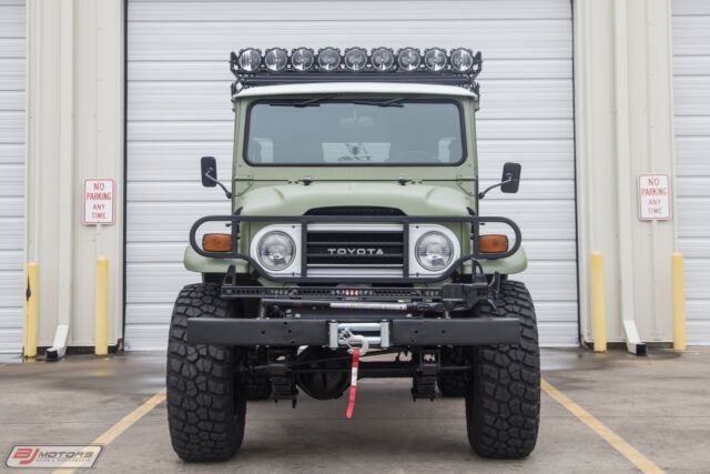 Toyota Landcruiser FJ40 1974 image number 1