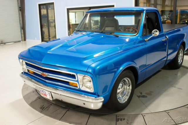 Chevrolet C-10 1967 image number 8