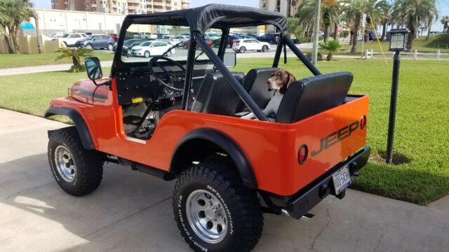 Jeep CJ 1971 image number 25