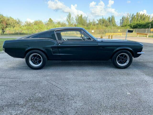 Ford Mustang 1967 image number 14