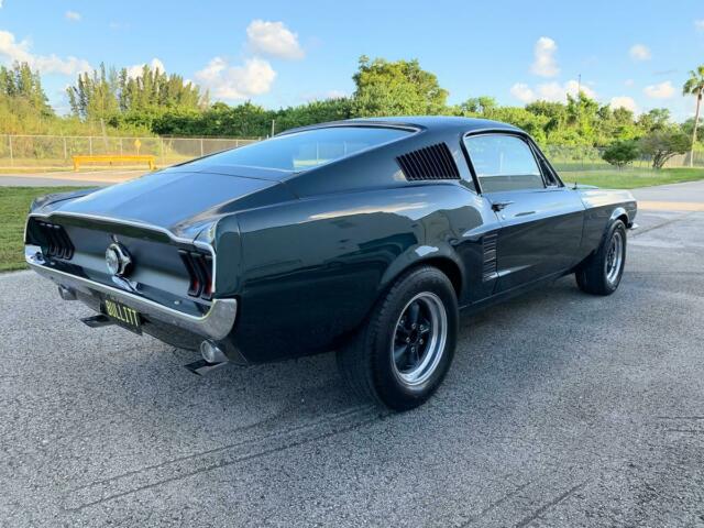 Ford Mustang 1967 image number 16