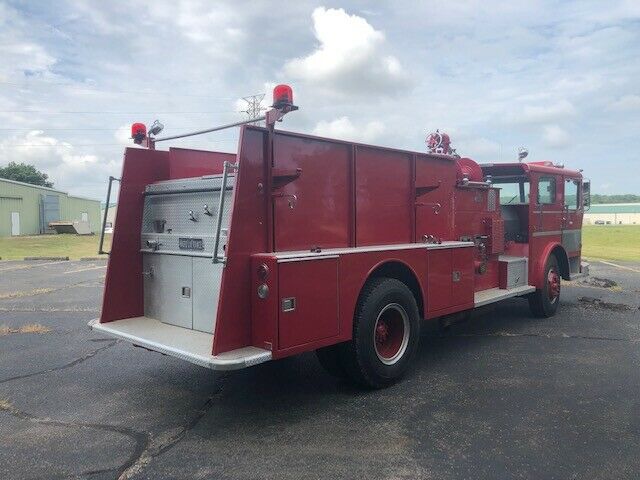 Ward Lafrance Fire Truck Pumper 1976 image number 26