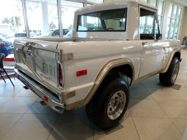 Ford Bronco 1973 image number 24