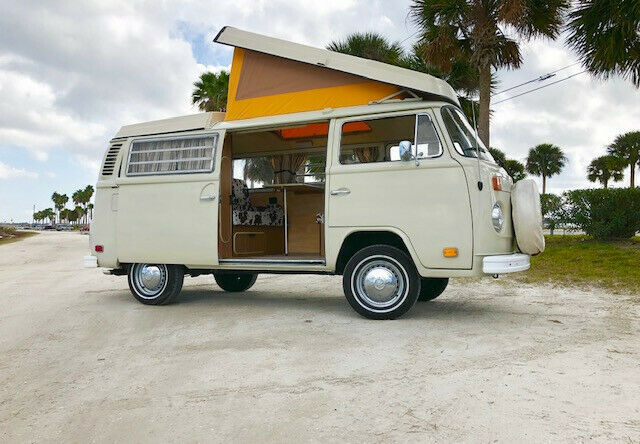 Volkswagen Bus/Vanagon 1973 image number 0