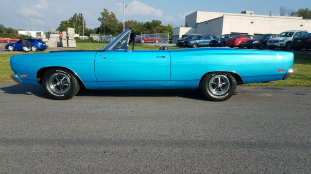 Plymouth Road Runner 1969 image number 37