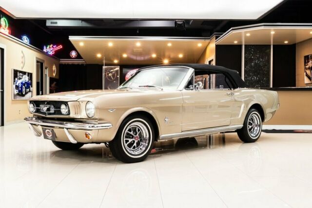 Ford Mustang 1965 image number 29