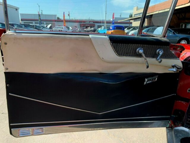 Cadillac DeVille 1956 image number 39