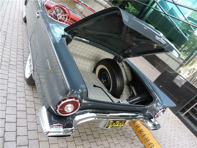 Ford Thunderbird 1957 image number 21