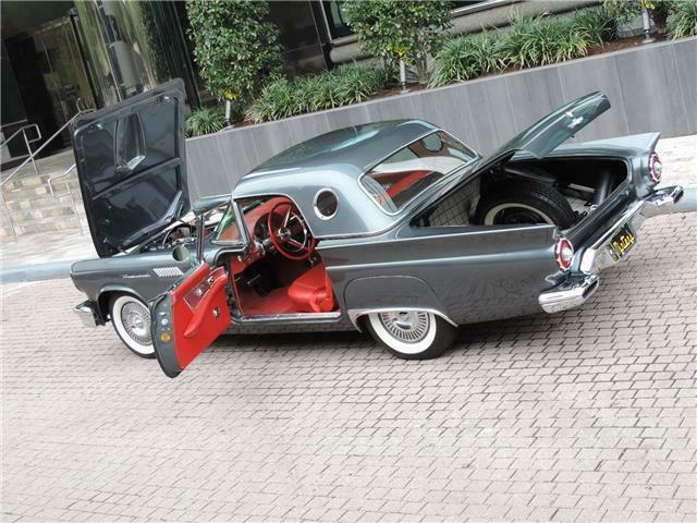 Ford Thunderbird 1957 image number 23