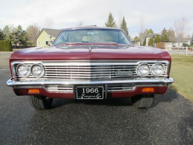 Chevrolet Impala 1966 image number 1