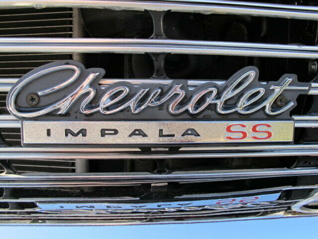 Chevrolet Impala 1966 image number 29