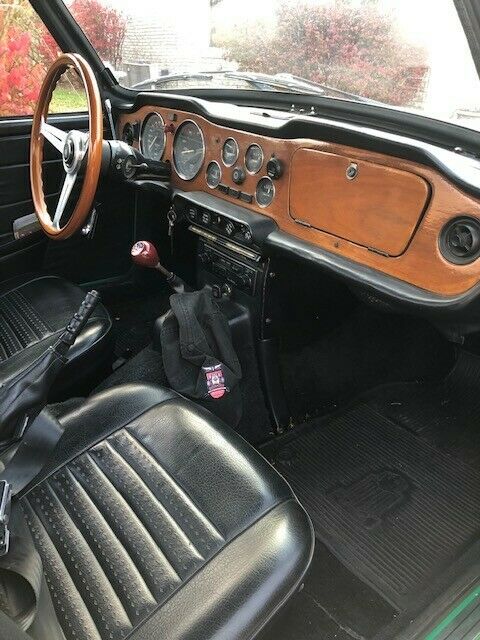 Triumph TR-6 1976 image number 4