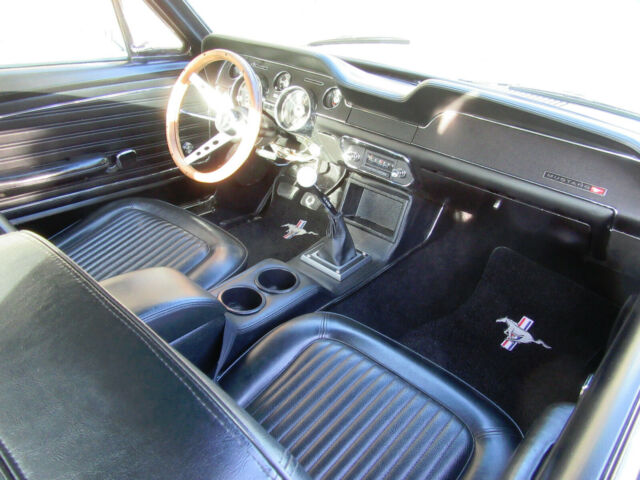 Ford Mustang 1968 image number 30