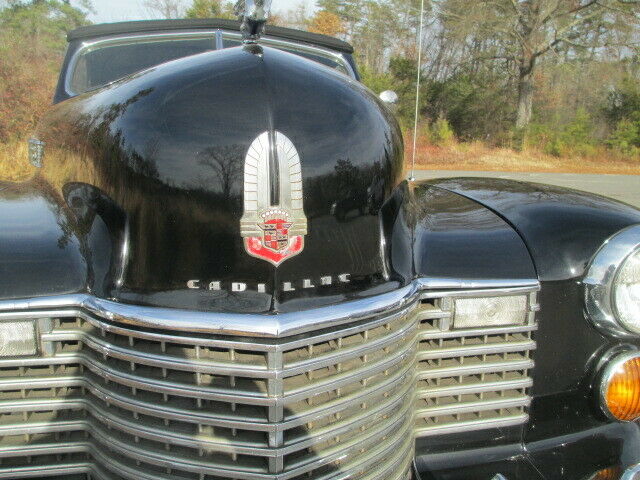 Cadillac Series 62 1941 image number 28