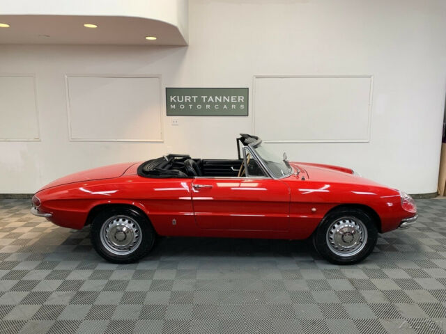 Alfa Romeo Spider 1967 image number 14