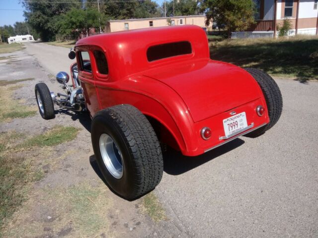 Ford Model A 1932 image number 10