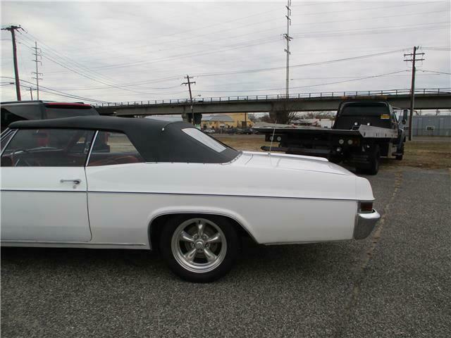 Chevrolet Impala 1966 image number 28