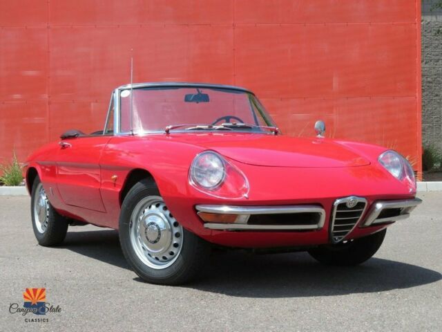 Alfa Romeo Duetto 1967 image number 0