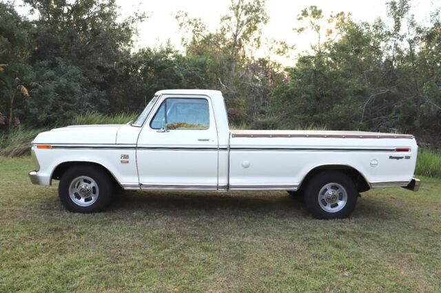 Ford F-100 1973 image number 1