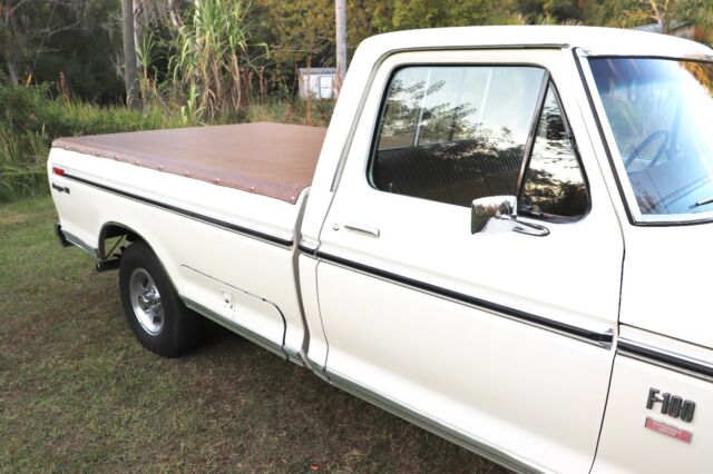 Ford F-100 1973 image number 30