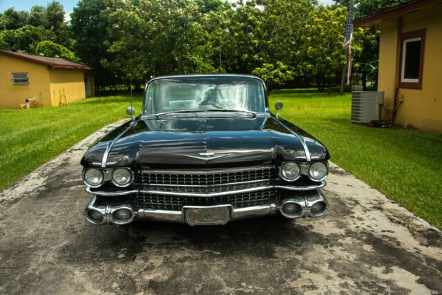 Cadillac Series 62 1959 image number 23