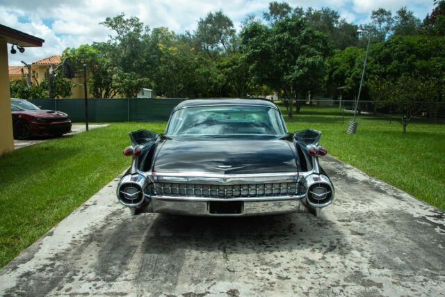 Cadillac Series 62 1959 image number 8