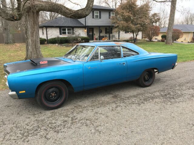 Plymouth Road Runner 1969 image number 1