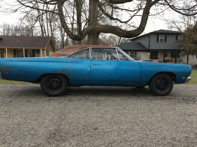 Plymouth Road Runner 1969 image number 29