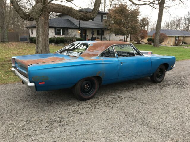 Plymouth Road Runner 1969 image number 30