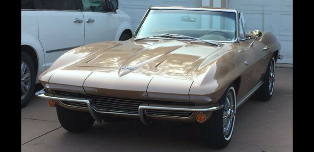 Chevrolet Corvette 1964 image number 0