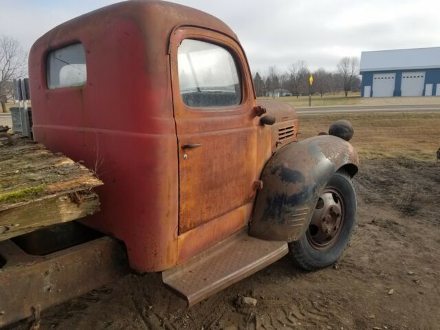 Dodge Truck 1945 image number 16