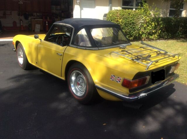 Triumph TR-6 1973 image number 16