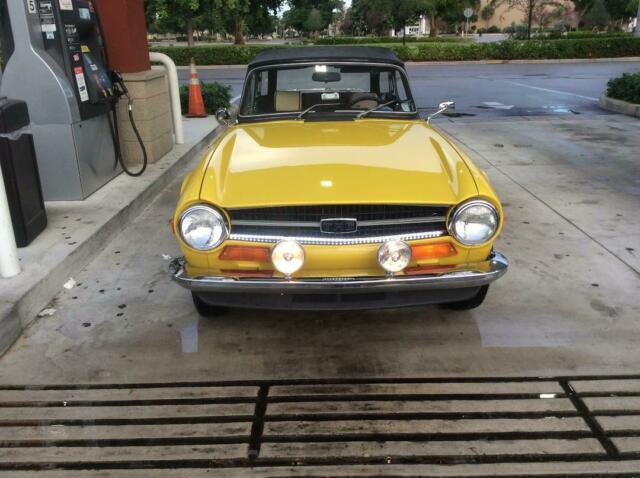 Triumph TR-6 1973 image number 19